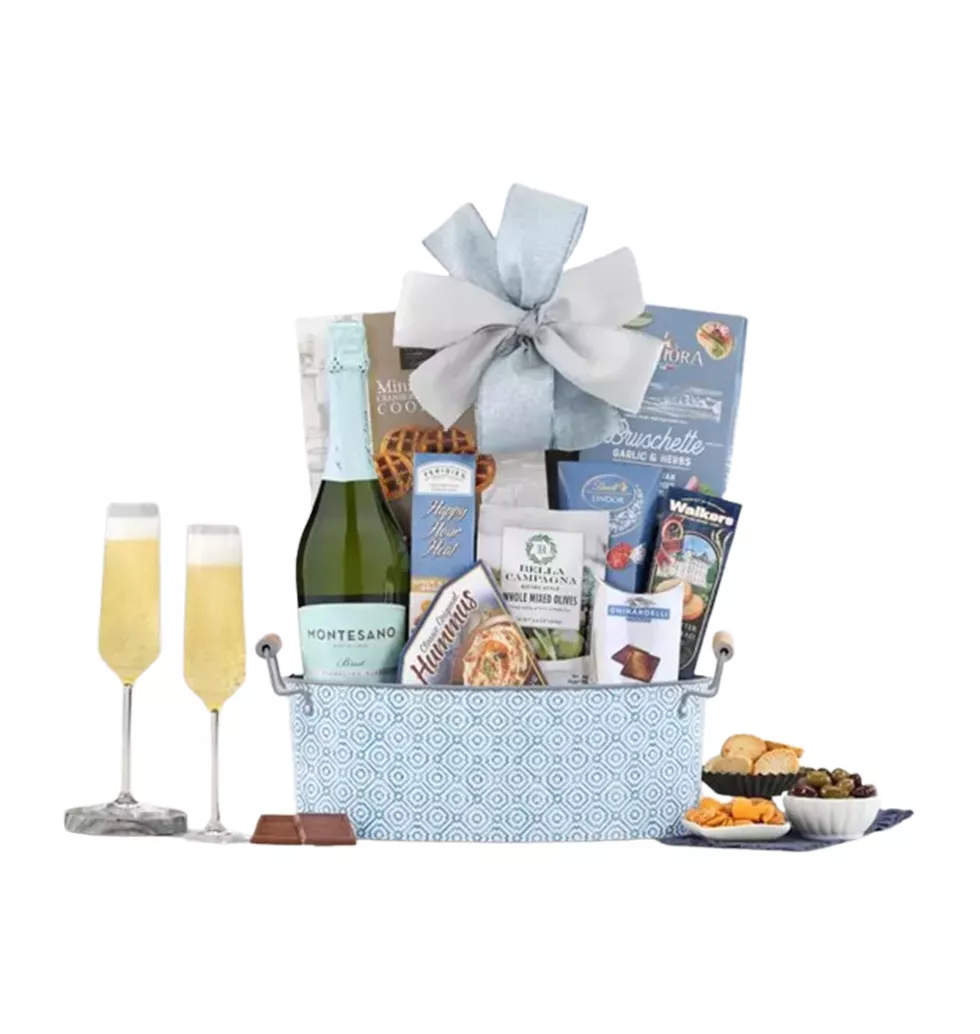 Montesano Festive Wine & Treats Set