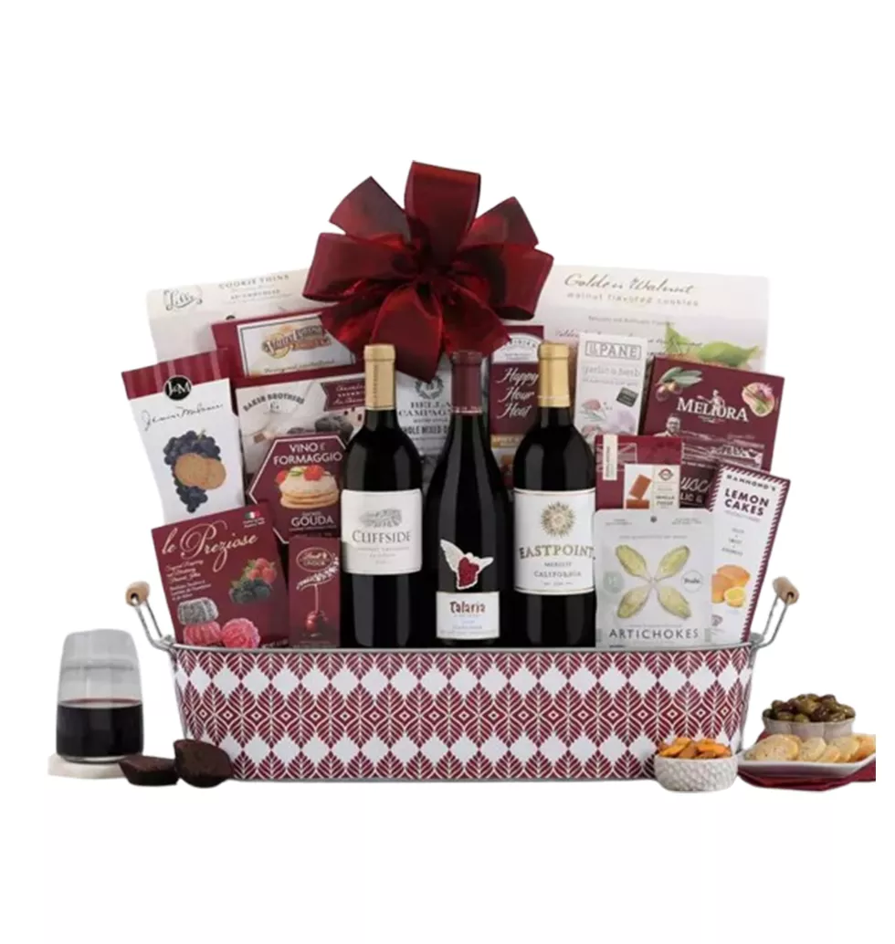 Fine Wines and Savory Snacks
